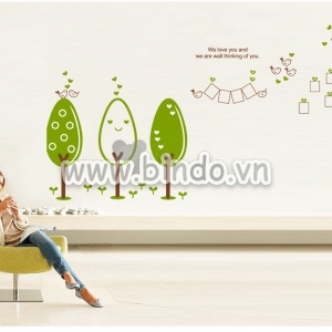 Decal dán tường Cây xanh và khung ảnh