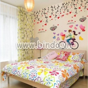 Decal dán tường Combo Dây leo hoa trái tim đỏ và Xe đạp tình nhân 2