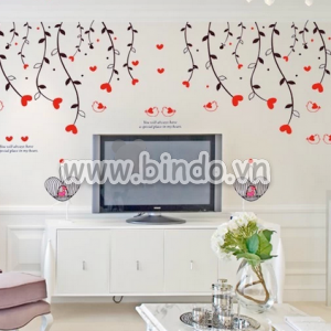Decal dán tường Dây leo hoa trái tim đỏ