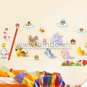 Decal dán tường Vườn thú chạy đua