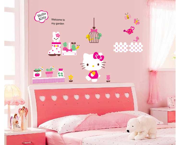 Chọn mẫu giấy dán tường Hello Kitty dễ thương cho phòng bé gái 7