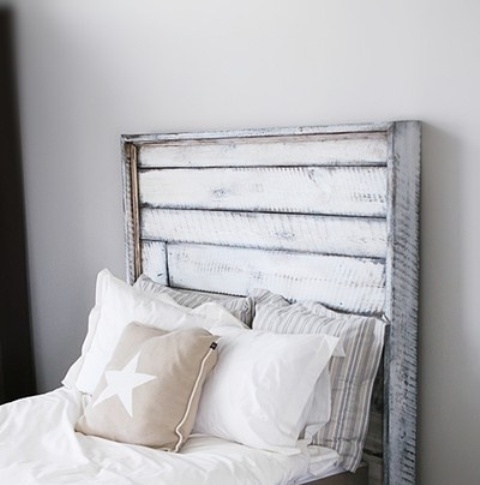 Làm đẹp và trang trí phòng ngủ với headboard được sơn trắng 3