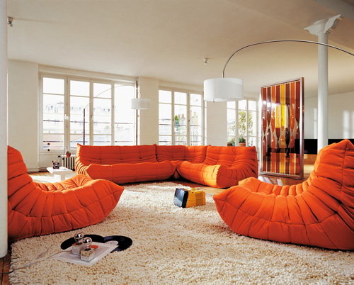 Trang trí phòng khách với những chiếc ghế sofa Togo 4