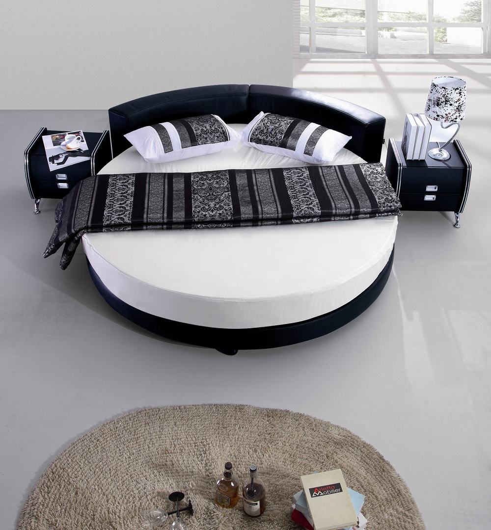Trang trí phòng ngủ sành điệu và ấn tượng với chiếc giường tròn  17
