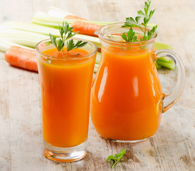 Cách giảm cân cùng nước ép cà rốt với dứa 2