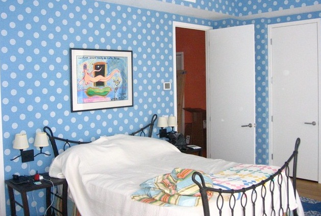 10 mẫu giấy dán tường màu xanh trang trí phòng ngủ đẹp 6
