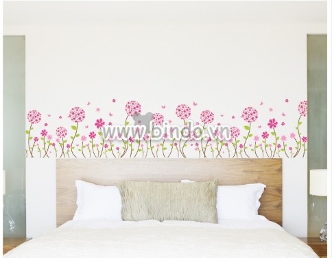 Decal hoa tú cầu hồng nhỏ, khổ nhỏ 1,5 x 0,45 (m) (dài x rộng) dán tường phòng ngủ, sau tivi,  - 1