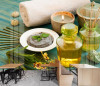 Tranh dán tường spa tinh dầu - 