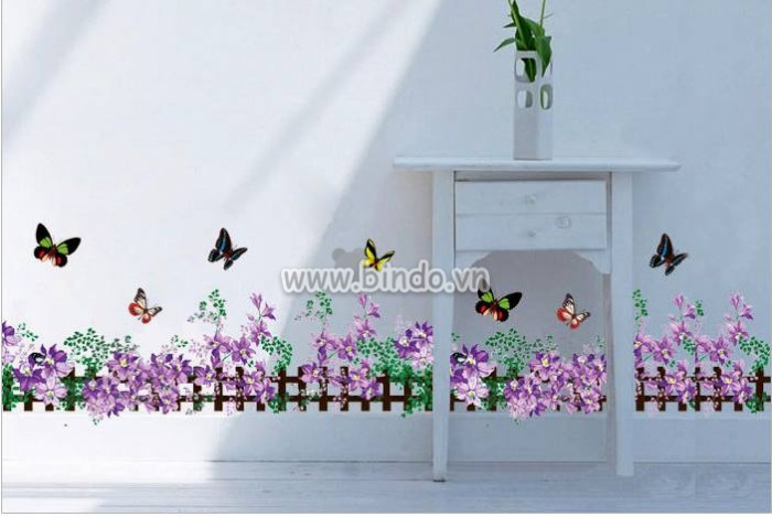 Decal dán tường Decal dán tường hàng rào hoa tím, DIY, dán chân tường phòng khách, khổ 1,85 x 0,28 (m) (dài x rộng) TPHCM