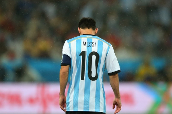 Tranh Messi dán tường đẹp - 2