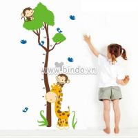Decal dán tường Thước đo Hươu khỉ