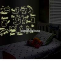 Decal dán tường Vườn thú dạ quang
