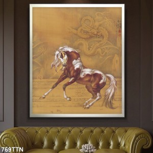 Tranh mã đáo thành công chú ngựa nâu Tranh mã đáo thành công chú ngựa nâu