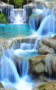 Tranh dán tường  phong cảnh thác  nước trong xanh