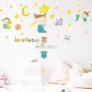 Decal dán tường Decal bé ngủ bên ngôi sao dán tường phòng bé lớp mầm non