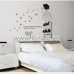 Decal dán tường Decal cô bé tinh nghịch và hoa bồ công anh màu đen dán tường, tủ kệ