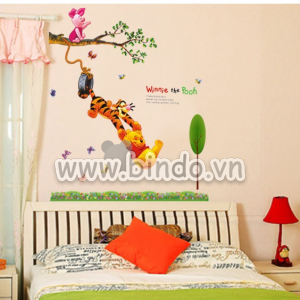 Decal dán tường Decal gấu pooh đu dây dán phòng bé, trường mầm non