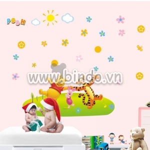 Decal dán tường Decal dán tường gấu pooh nhảy múa 2, DIY, dán phòng bé gái, khổ 1,3 x 0,8 (m) (dài x rộng) TPHCM