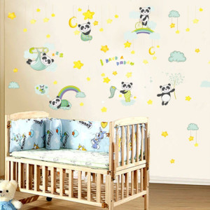 Decal dán tường Decal gia đình gấu vui đùa dán phòng bé trai gái lớp mầm non