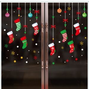 Decal dán tường Noel 105 - Dây trang trí tất sắc màu