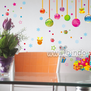 Decal dán tường Noel 8 (quả châu trang trí)