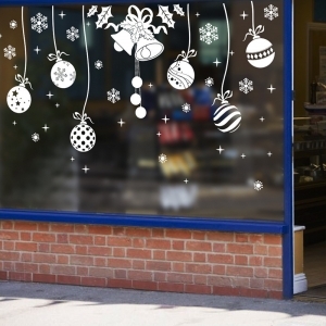 Decal dán tường Noel 88 -Dây treo quả châu và chuông trắng