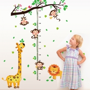 Decal dán tường Decal dán thước đo chiều cao hươu-sư tử-khỉ leo cây, dán theo sở thích, dán phòng bé, TPHCM Decal dán tường Decal dán thước đo chiều cao hươu-sư tử-khỉ leo cây, dán theo sở thích, dán phòng bé, TPHCM