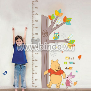 Decal dán tường Thước đo gấu Pooh 2